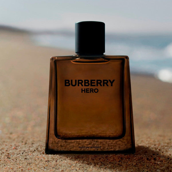 BURBERRY
                            
                                                        Hero Parfum Intense